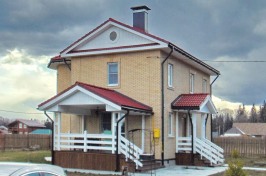 Каркасный дом Усадьба S с террасой 